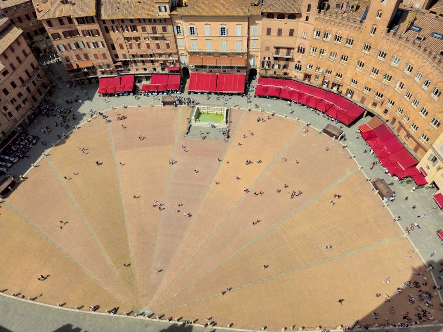Aerial view of the shell-shaped Piazza del Campo in Siena, Tuscany